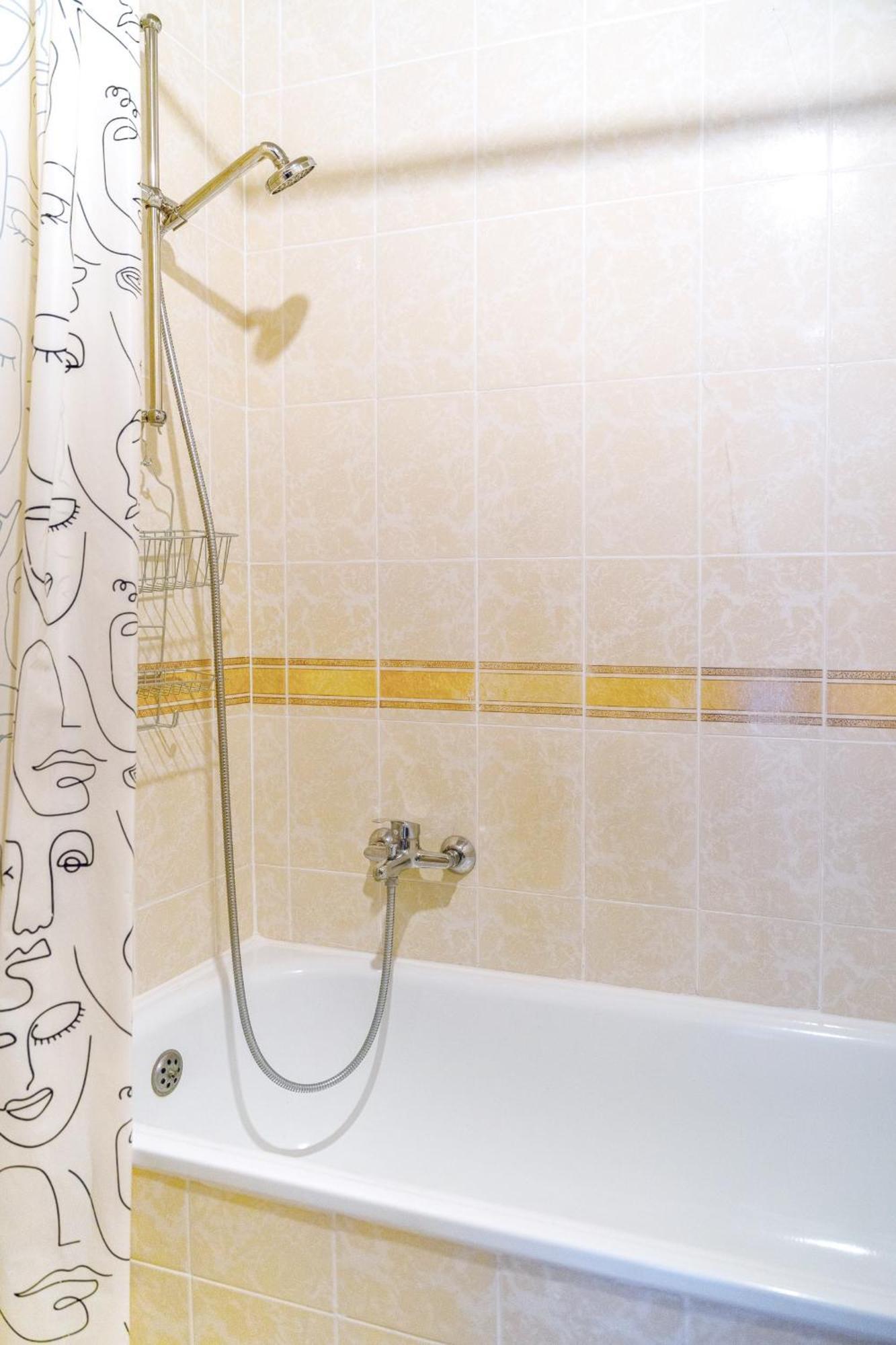 Sea View & Sundown, 150M From The Beach And Surf Spots Costa de Caparica Eksteriør bilde