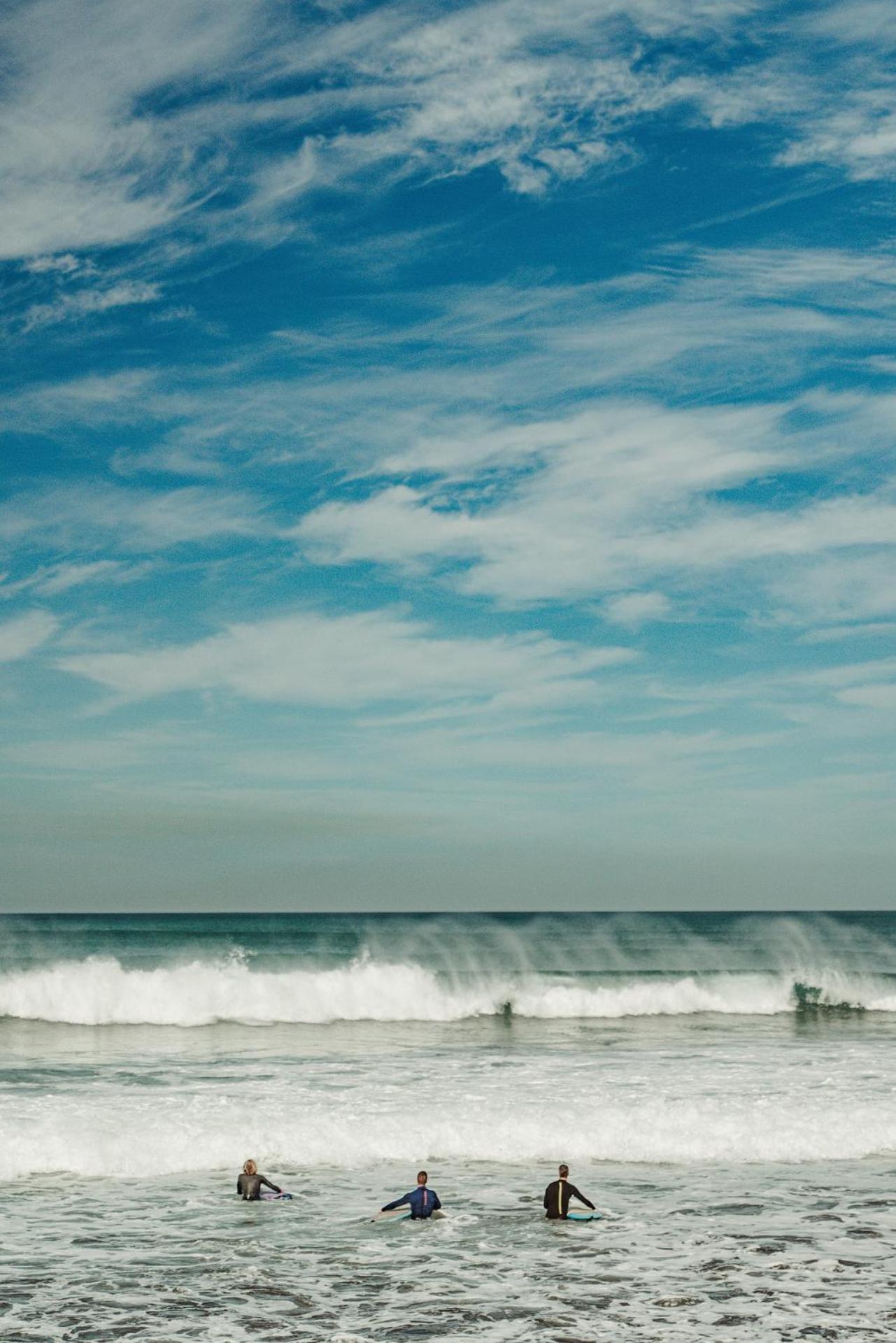Sea View & Sundown, 150M From The Beach And Surf Spots Costa de Caparica Eksteriør bilde
